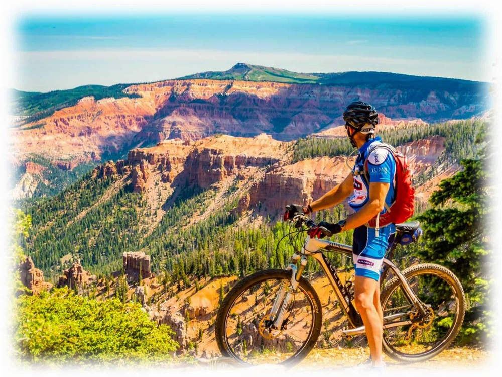 Rustic Cozy Condo with Club House Main image