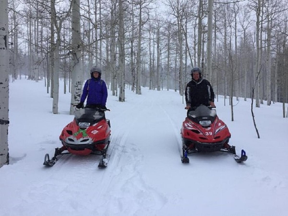 Rustic Cozy Condo with Club House